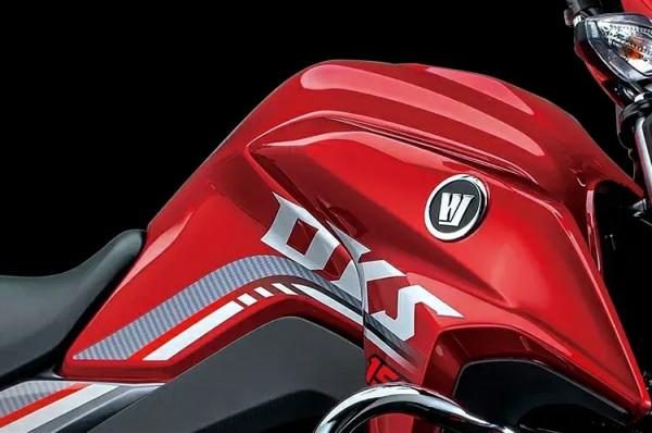 看上了新大洲本田的CBF150R和豪爵的DKS150,跑外賣如何選? 看上了新大洲本田的CBF150R和豪爵的DKS150,跑外賣如何選?