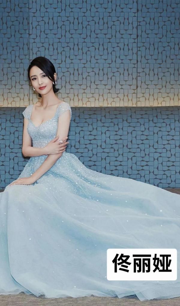 三十位女明星穿裙子，誰驚豔到你了。&lpar;下&rpar;