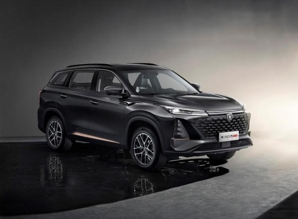 標配8AT變速箱 第二代長安CS75 PLUS開啟預售 12&period;79萬元起