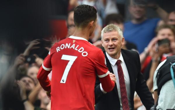 1-2雪崩後！曼聯迎10億歐翻身仗，已創2大佳績，C羅開掛：連轟5球