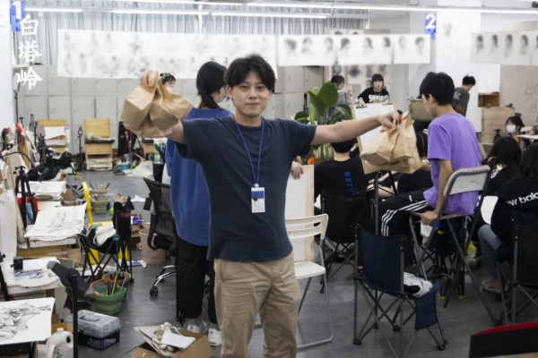 心有光華月自明 | 中秋佳節,白塔嶺的家人們節日快樂 心有光華月自明 | 中秋佳節,白塔嶺的家人們節日快樂