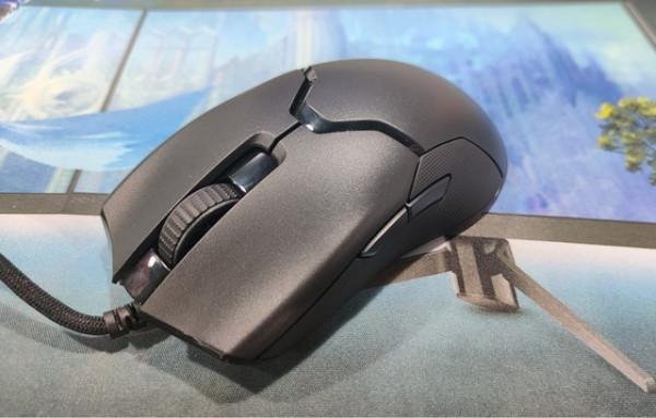 有料評測：雷蛇毒蝰8KHz很好用 但這點需要注意