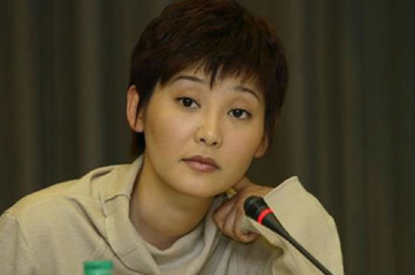 有錢卻治不好病的8位明星，各有各的苦衷，最大63歲，最小20歲