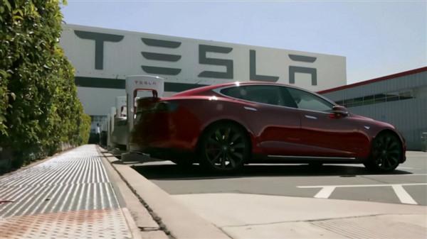 馬斯克:拜登基建法案是騙局,電動車補貼沒有好處,應該全部取消 馬斯克:拜登基建法案是騙局,電動車補貼沒有好處,應該全部取消