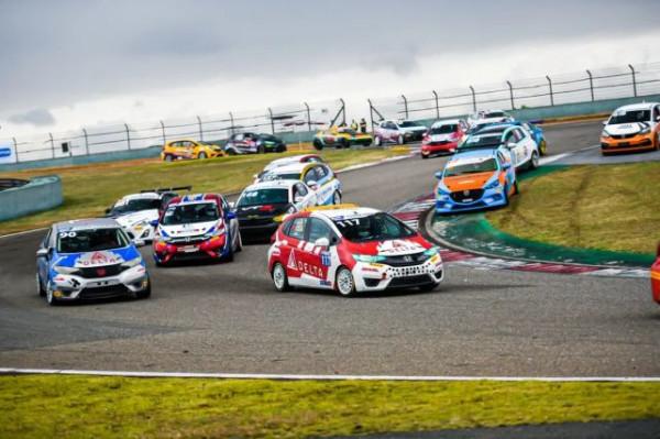 酣戰雨中上賽 CEC上海收官站廠商杯、國家杯第一階段精彩不斷 酣戰雨中上賽 CEC上海收官站廠商杯、國家杯第一階段精彩不斷