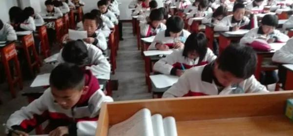 考試成績出來，全班63人63個A，老師吐槽：我教了個寂寞