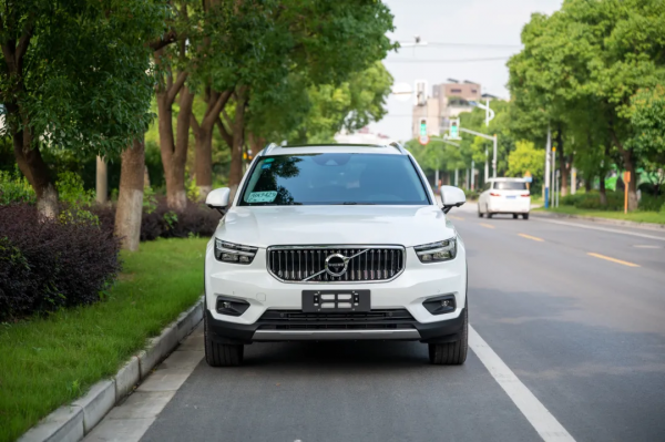 900公里準新車,還是跨省淘的——沃爾沃XC40 900公里準新車,還是跨省淘的——沃爾沃XC40