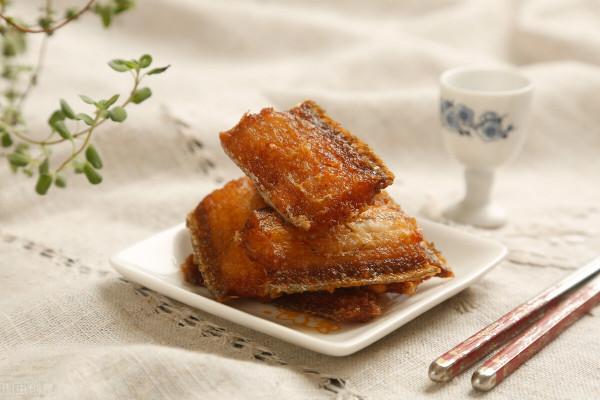 立冬後要多吃這魚，補鈣補碘，炸一炸，香酥美味，大人孩子都愛吃