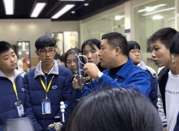 22所專科學校將晉升為本科？專科生們歡呼雀躍，幸福來得太突然了