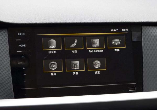 別克英朗VS大眾朗逸，十萬出頭預算選誰好？