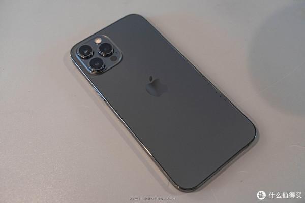 蘋果回收之後，省了1800塊：遲來的iphone 12 pro max入手曬單