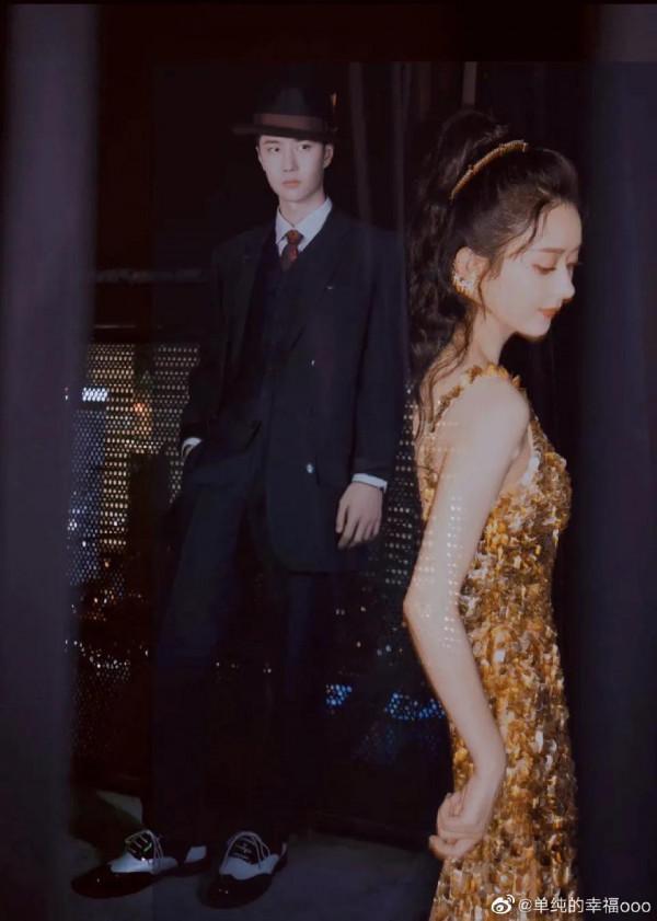 趙麗穎王一博，王炸出街必炸街