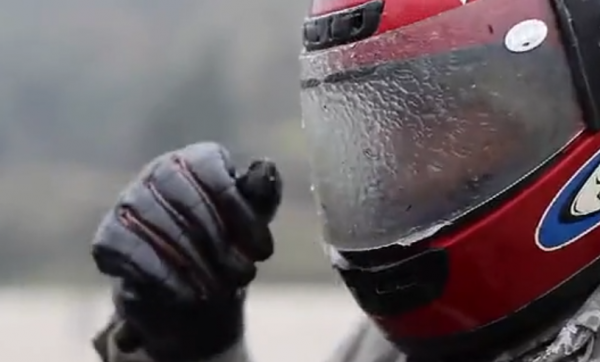 騎摩托橫跨4省全程1350公里回家過年是什麼感覺，這紀錄片告訴你