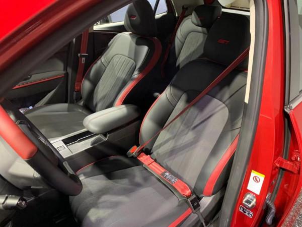 尤拉好貓GT靜態實拍:運動元素上身/動力小幅提升 尤拉好貓GT靜態實拍:運動元素上身/動力小幅提升