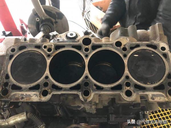 將近十年的奧迪A6L2.0T徹底擺脫燒機油，老驥伏櫪志在千里