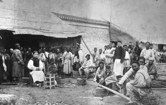 從秦始皇他媽，到明清的太監：一個社會問題的解決