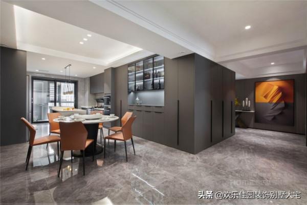 290平現代簡約,一個改動玄關大兩倍 290平現代簡約,一個改動玄關大兩倍