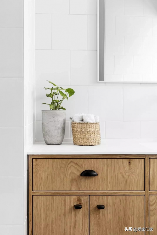 衛生間這樣設計，橫豎都是美