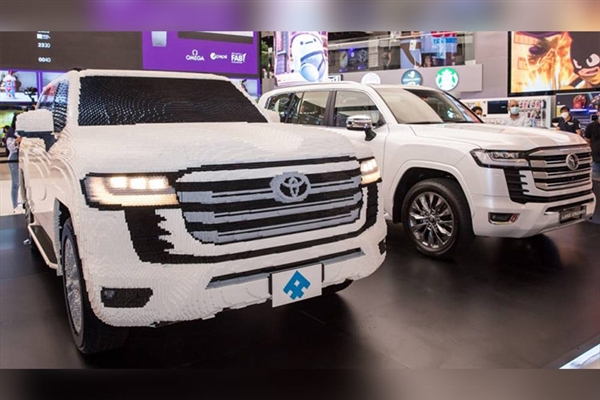 總量超44萬塊積木 樂高版新一代豐田蘭德酷路澤亮相 總量超44萬塊積木 樂高版新一代豐田蘭德酷路澤亮相