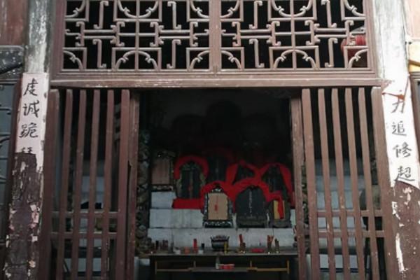 咸寧再現“鉅富”古宅,主人曾是“七品知縣”,距市中心7公里 咸寧再現“鉅富”古宅,主人曾是“七品知縣”,距市中心7公里