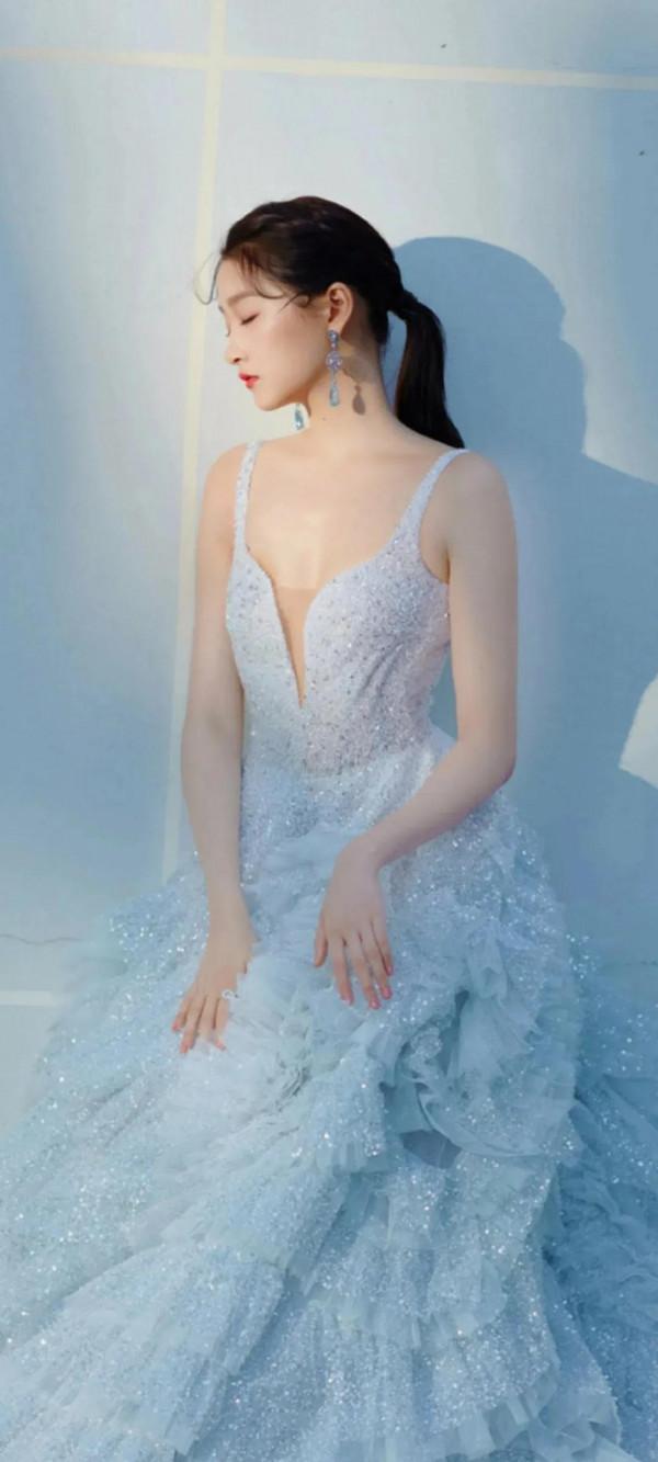 關曉彤 全面屏桌布 關曉彤 全面屏桌布