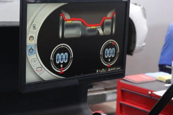 怪獸修車:翻新“車況慘烈”的奧迪A6C7,匠心施工,滿血復活 怪獸修車:翻新“車況慘烈”的奧迪A6C7,匠心施工,滿血復活