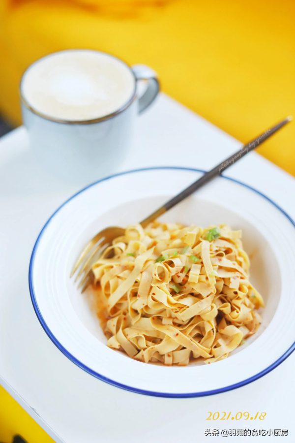 食譜｜3步驟，2塊錢，減脂吃飽不發愁，低脂高蛋白“腐皮涼麵”