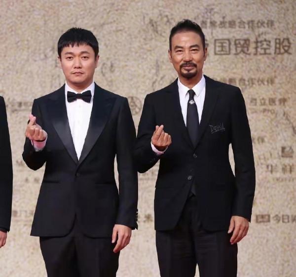 金雞獎紅毯生圖來了：鄧超黑了，黃曉明瘦了，朱亞文差點認不出