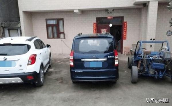 農村已經出現兩個現象！村民坦言：有房不住也是無奈之舉，咋回事