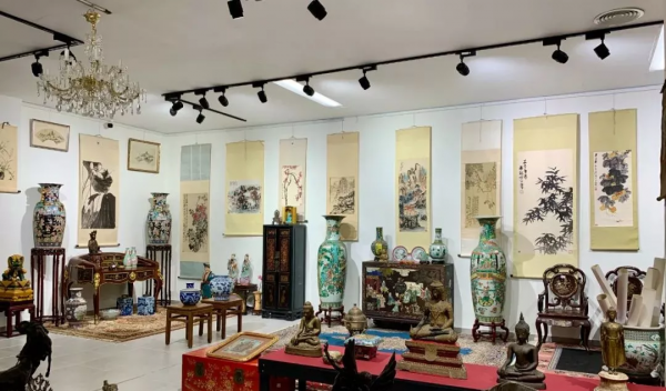 又一斗彩雞缸杯40萬歐元落槌！一場亞洲藝術品拍賣會即將登場