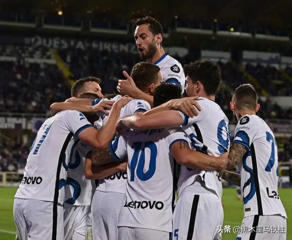 老而彌堅,國米後發制人擊潰紫百合,小因扎吉臨陣應變堪稱最佳 老而彌堅,國米後發制人擊潰紫百合,小因扎吉臨陣應變堪稱最佳