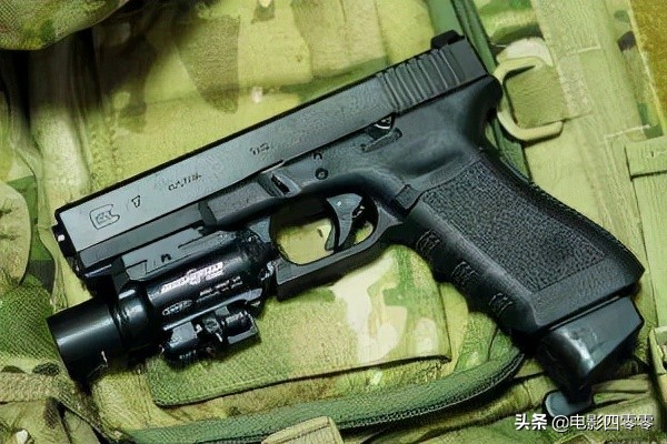 《紅海行動》出現過的武器(二)——狙擊步槍與手槍篇 《紅海行動》出現過的武器(二)——狙擊步槍與手槍篇