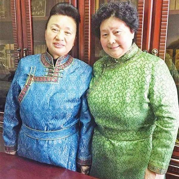 還記得暴雪中保護集體羊群致殘的英雄姐妹嗎，後來她們怎麼樣？