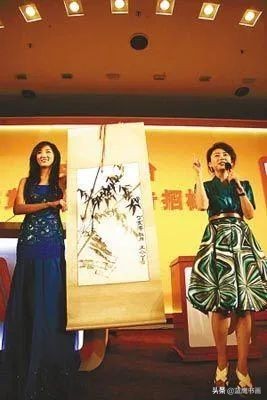 央視原當紅主持人王小丫,勤練書畫,作品曾拍出4800萬 央視原當紅主持人王小丫,勤練書畫,作品曾拍出4800萬