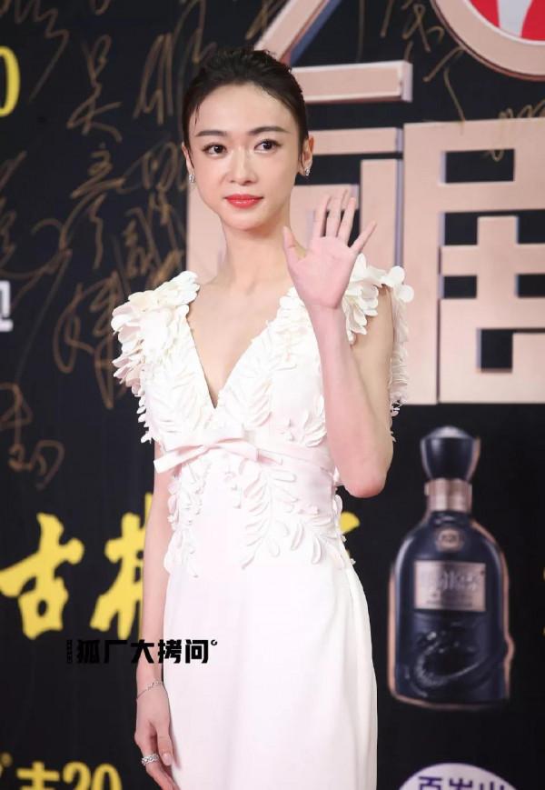 女明星國劇盛典紅毯生圖，你覺得怎樣？