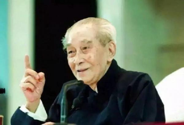 南懷瑾到底是“大師”,還是“騙子”?李敖:他就是個騙子 南懷瑾到底是“大師”,還是“騙子”?李敖:他就是個騙子