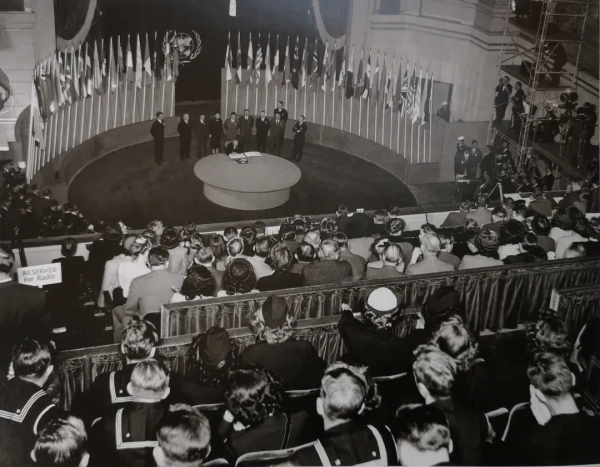 新中國恢復聯合國合法席位的外交鬥爭