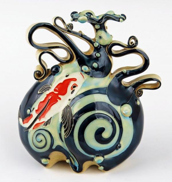 以富有表現力的精美陶瓷來展現大自然的微妙變化