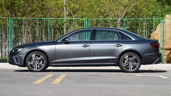 30萬不想買1.5T,奧迪A4L降6萬/有現車,能買? 30萬不想買1.5T,奧迪A4L降6萬/有現車,能買?