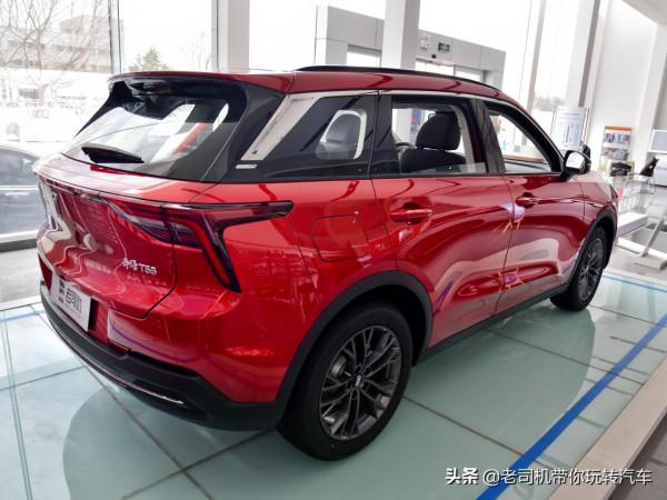 紅旗的兄弟品牌，這臺SUV只賣9.89萬起，舒適又便宜，實拍奔騰T55