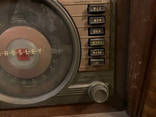 「無線電史話」從克羅斯利Crosley接收器/留聲機控制檯看潮流趨勢