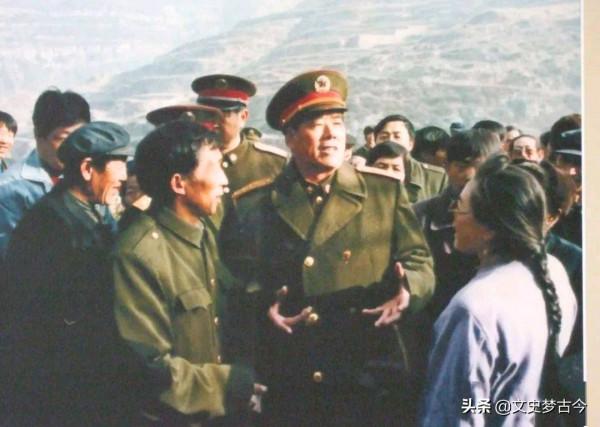 1993年,恢復軍銜制後首次晉升上將,6人晉升上將,他們都是誰? 1993年,恢復軍銜制後首次晉升上將,6人晉升上將,他們都是誰?