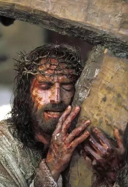 年代重合卻又仿如隔世的人們 年代重合卻又仿如隔世的人們