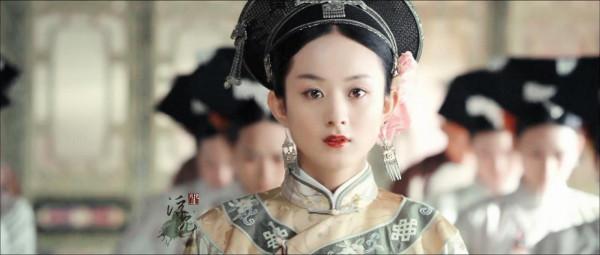 趙麗穎早年和熒幕情侶陳曉影后周冬雨一起主演的電影，你看過嗎？