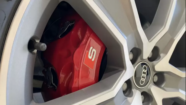 奧迪SQ5:給你一個不買Macan S的理由 奧迪SQ5:給你一個不買Macan S的理由