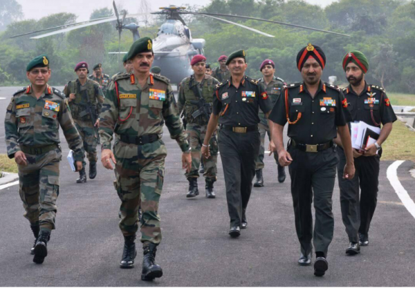 印度被迫“三線作戰”:外防中巴聯合,內調24路大軍鎮壓反對派 印度被迫“三線作戰”:外防中巴聯合,內調24路大軍鎮壓反對派