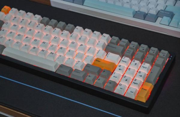 HEAVY Kira 96客製化無線機械鍵盤開箱 HEAVY Kira 96客製化無線機械鍵盤開箱