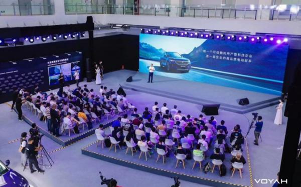 嵐圖釋出琥珀和雲母電池系統:測試成績超國際標準6倍 嵐圖釋出琥珀和雲母電池系統:測試成績超國際標準6倍