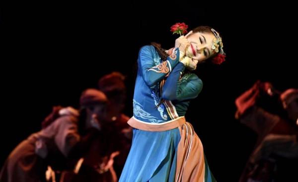 舞劇《五星出東方》二輪演出啟幕 千名觀眾見證主題曲《毋相忘》釋出 舞劇《五星出東方》二輪演出啟幕 千名觀眾見證主題曲《毋相忘》釋出