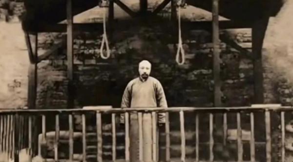 李大釗逝世後,他的夫人趙紉蘭歷時6年,才讓李大釗先生入土為安 李大釗逝世後,他的夫人趙紉蘭歷時6年,才讓李大釗先生入土為安